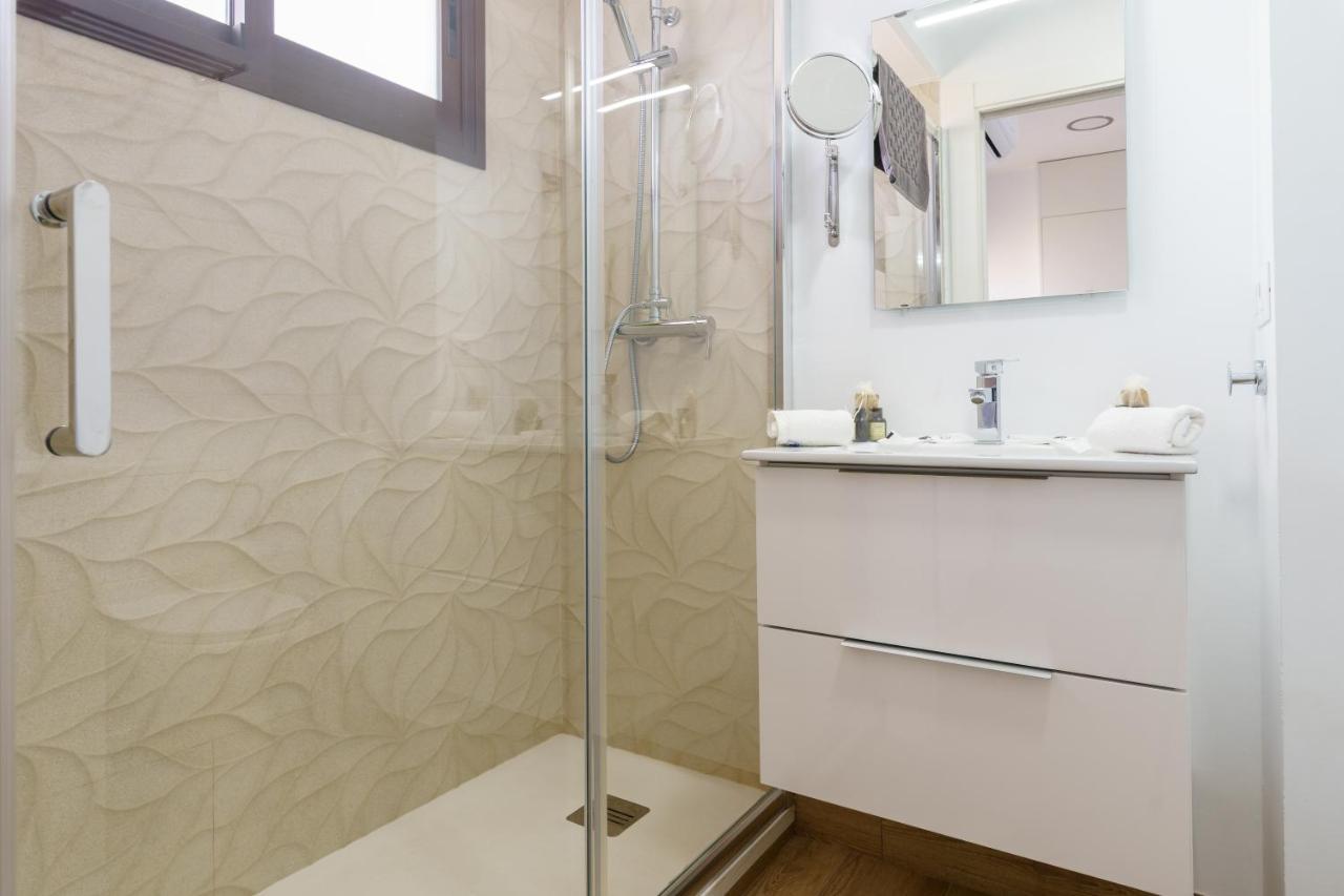 Amazing Views Beachfront Apartment With Swimming Pool Benalmádena Dış mekan fotoğraf