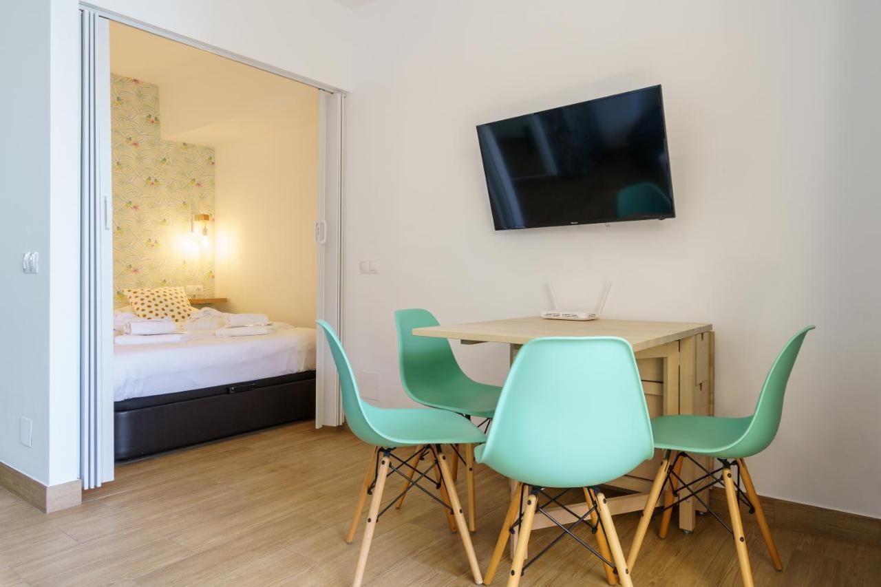 Amazing Views Beachfront Apartment With Swimming Pool Benalmádena Dış mekan fotoğraf