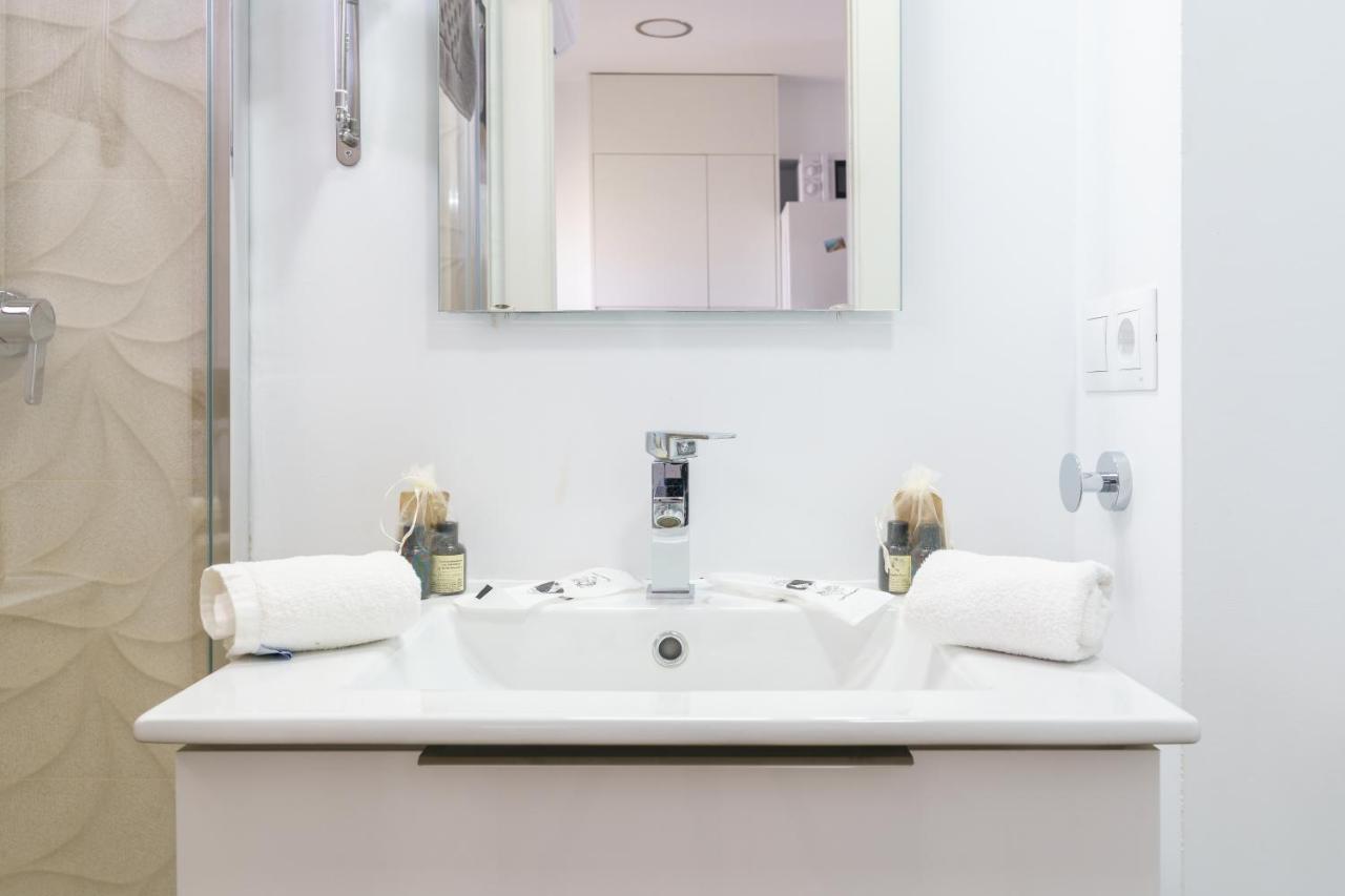 Amazing Views Beachfront Apartment With Swimming Pool Benalmádena Dış mekan fotoğraf